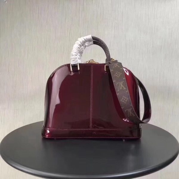 ルイヴィトンバッグ背面デザイン